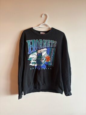 Mitchell & Ness Black Charlotte Hornets Graphic Crewneck